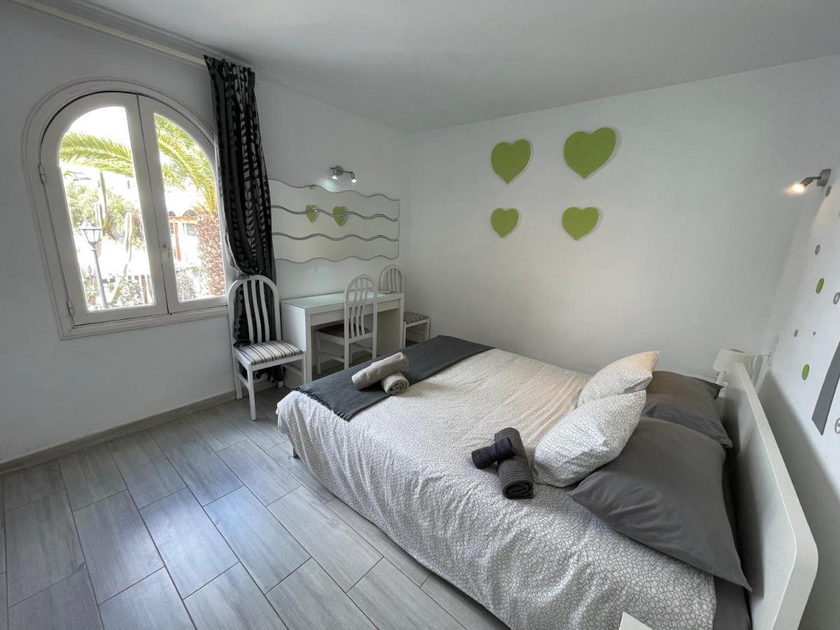 Pistachio Apartment 323 - Lanzarote Apartment Коста Тегисе Екстериор снимка